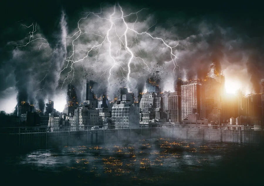 bigstock-Apocalyptic-thunderstorm-over--192454579.jpg